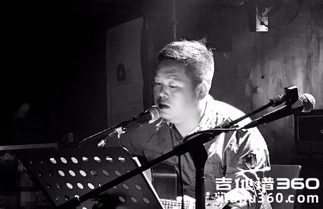 留声玩具《十二》吉他谱 C调原版六线谱 高清弹唱谱