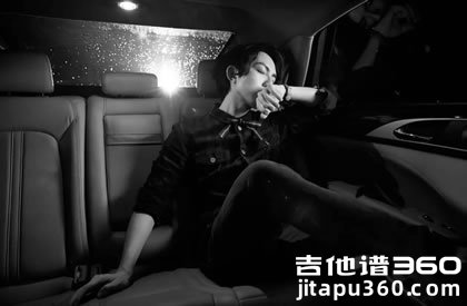 全世界谁倾听你吉他谱 G调简单版 六线谱