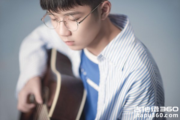 钟易轩《雁南归》吉他谱 C调弹唱谱 六线谱