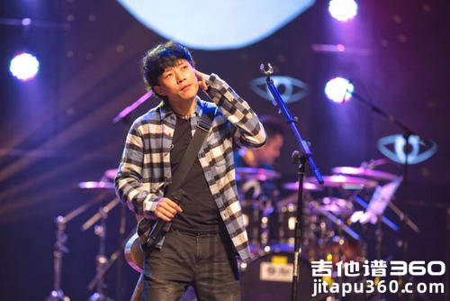 赵雷《家乡》吉他谱 C调弹唱谱 图片谱