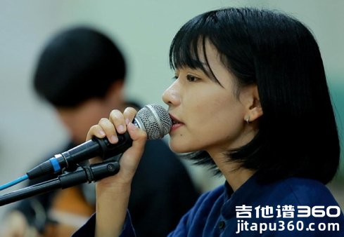 秋又来了吉他谱 房东的猫《秋又来了》六线谱 G调弹唱谱