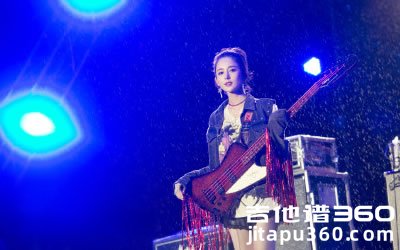 丁建国写的歌吉他谱 路默依《缝纫机乐队》插曲 电吉他编配