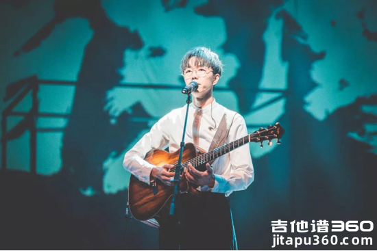 一如年少模样吉他谱 陈鸿宇 F调弹唱谱 六线谱