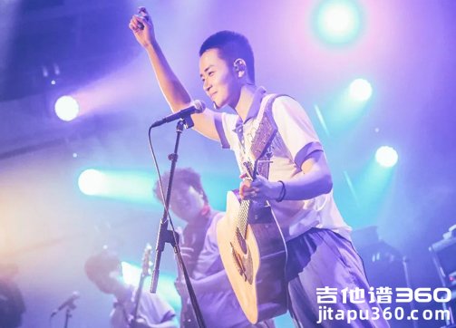 柳爽《莫妮卡》吉他谱 C调弹唱谱 高清图片谱